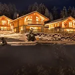 Lerchpeuntgut Chalet *