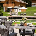 Dağ evi Lerchpeuntgut Almchalets *