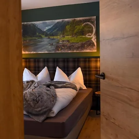 Alpehytte Lerchpeuntgut Almchalets *