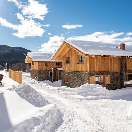 Lerchpeuntgut Almchalets Шале Тамсвег