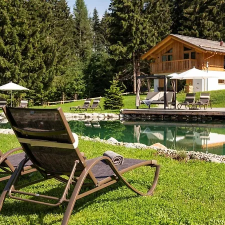 Alpehytte Lerchpeuntgut Almchalets
