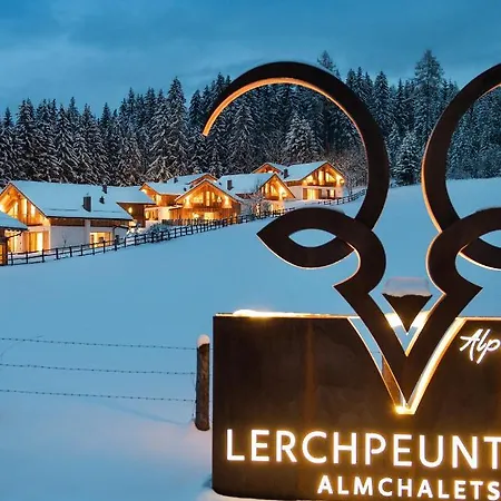 Lerchpeuntgut Almchalets Alpehytte *