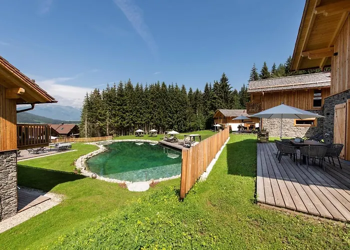 Lerchpeuntgut Almchalets *