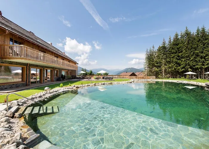 Lerchpeuntgut Almchalets *